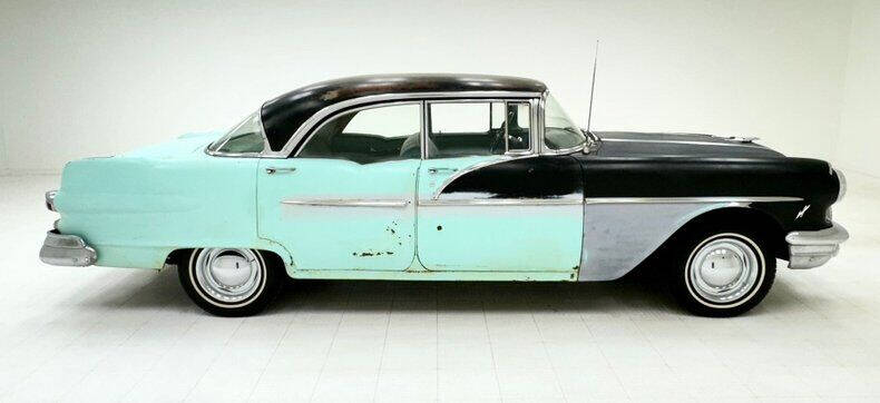 1956 Pontiac Chieftain