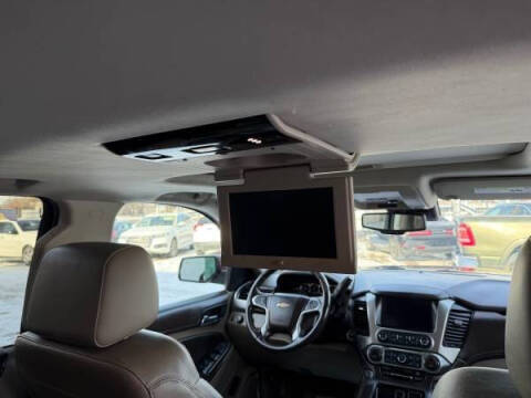 2017 Chevrolet Suburban LT