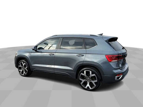 2023 Volkswagen Taos SEL 4Motion