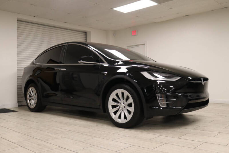 2020 Tesla Model X Long Range