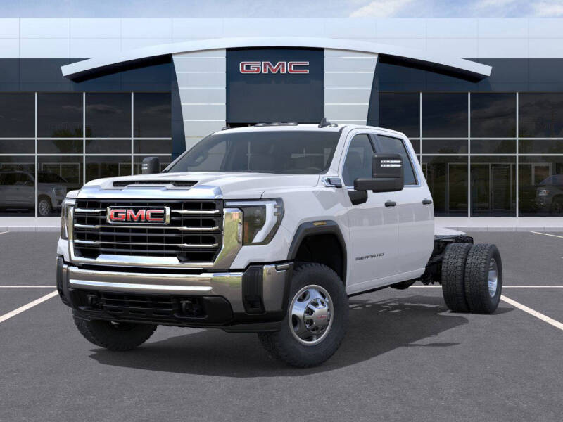 2026 GMC Sierra 3500 HD Chassis Cab