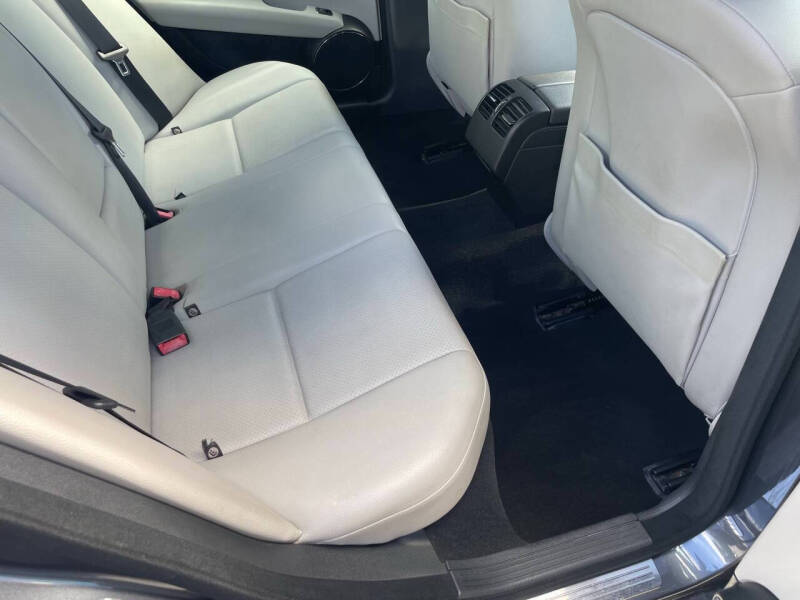 2010 Mercedes-Benz C-Class C 300 Sport