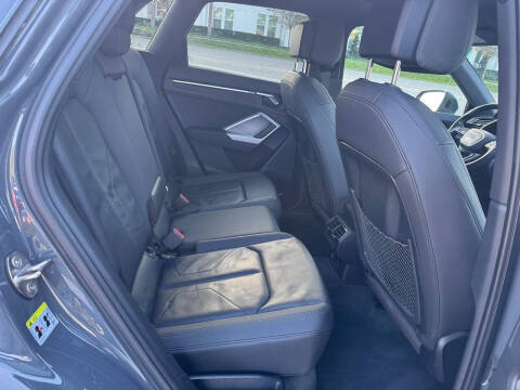 2019 Audi Q3 quattro Premium Plus 45 TFSI