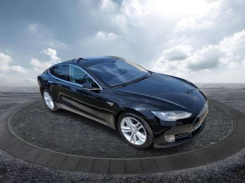 2014 Tesla Model S for sale at CPM Motors Inc in Elgin IL