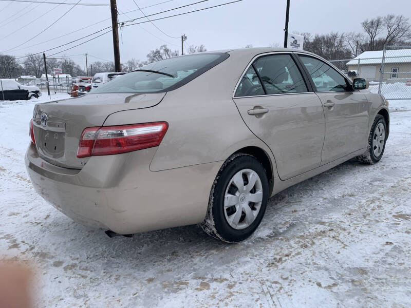 2009 Toyota Camry LE