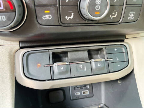2022 GMC Acadia Denali
