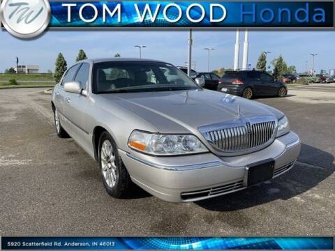 2007 Lincoln Town Car for sale at Tom Wood Honda in Anderson IN