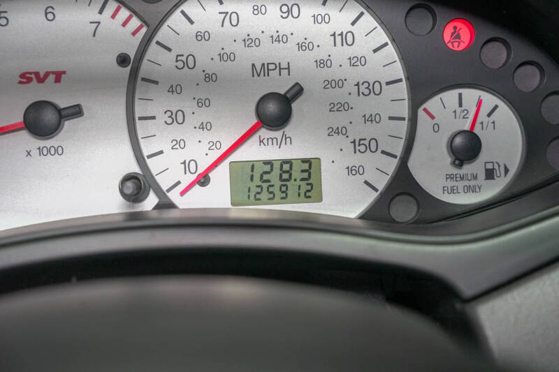 2003 Ford Focus SVT