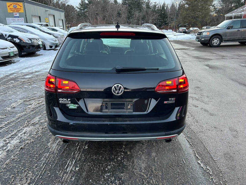 2017 Volkswagen Golf Alltrack TSI S 4Motion