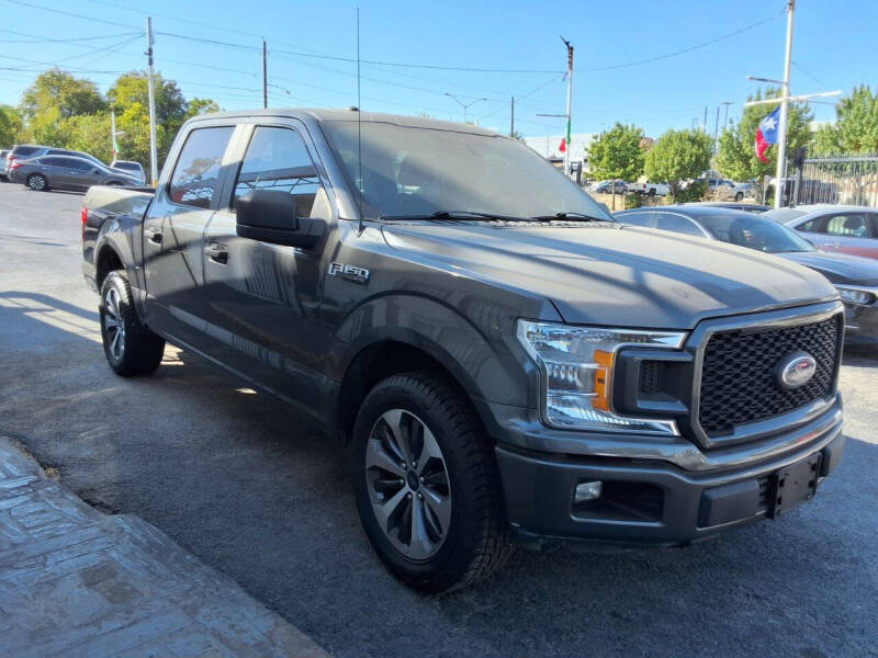 2019 Ford F-150 XL photo 2