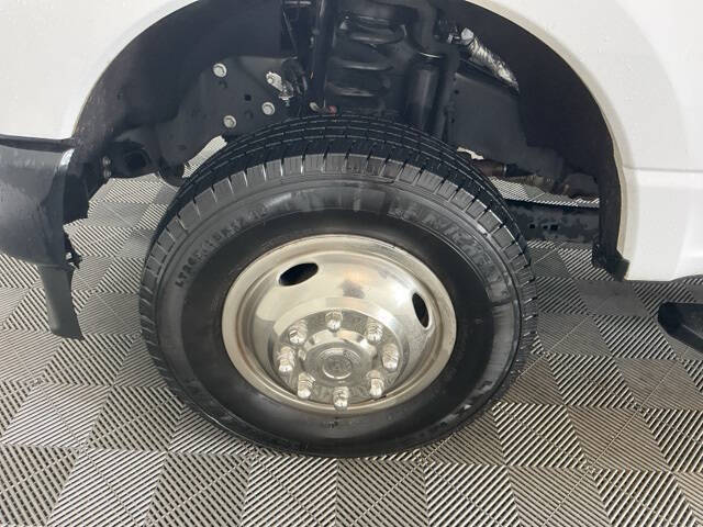 2024 Ford F-350 Super Duty XL