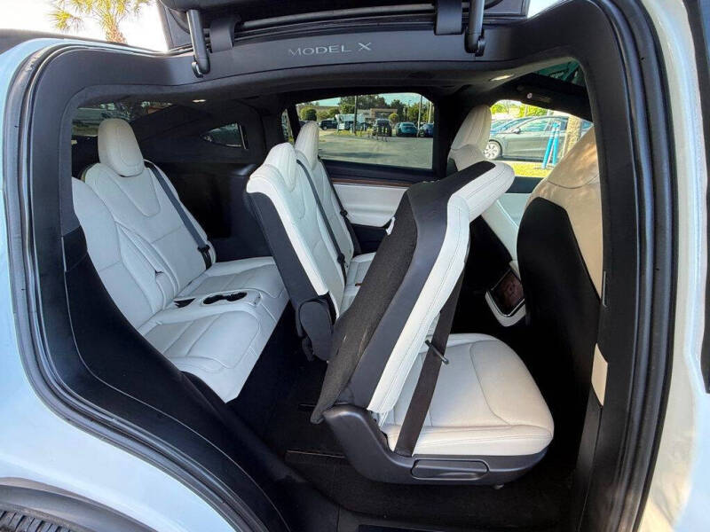 2022 Tesla Model X