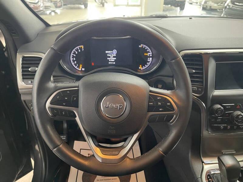 2019 Jeep Grand Cherokee Laredo