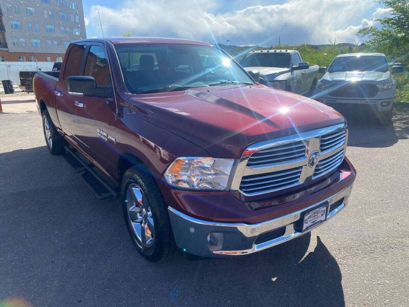 2017 RAM 1500 SLT