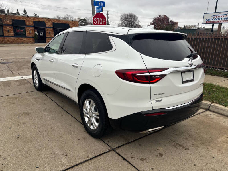 2018 Buick Enclave Premium photo 8