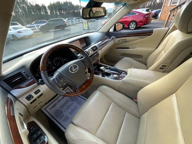 2015 Lexus LS 460