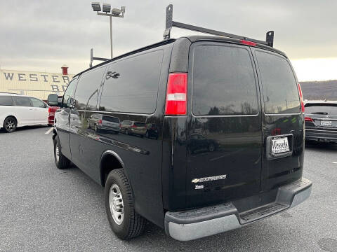2018 Chevrolet Express 2500