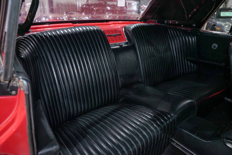 1964 Ford Thunderbird