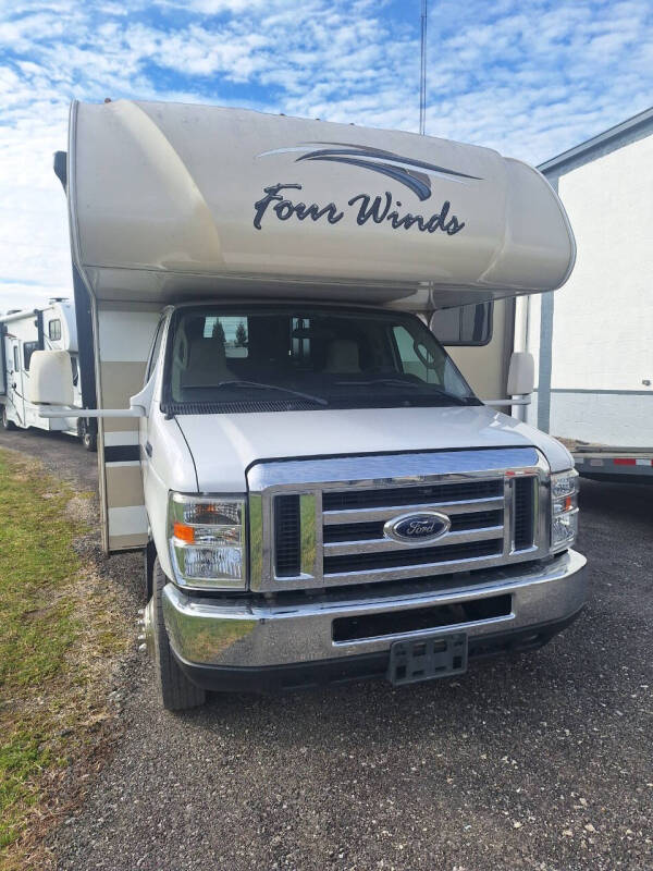 2018 Thor Motor Coach Four Winds 24F