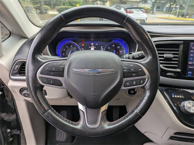 2019 Chrysler Pacifica Touring L Plus