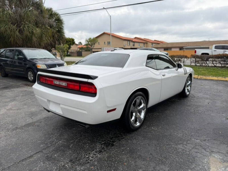 2014 Dodge Challenger R/T Classic