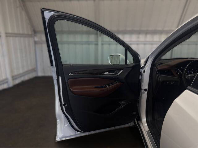 2020 Buick Enclave Avenir