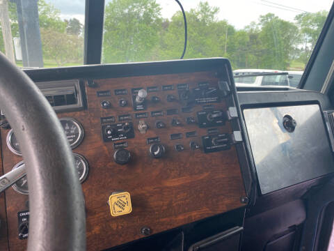 2000 Peterbilt 357