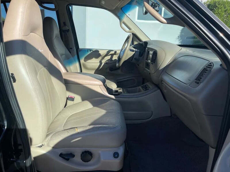 2000 Ford Expedition Eddie Bauer