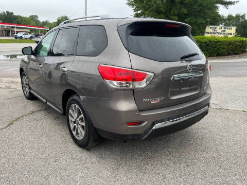 2014 Nissan Pathfinder S