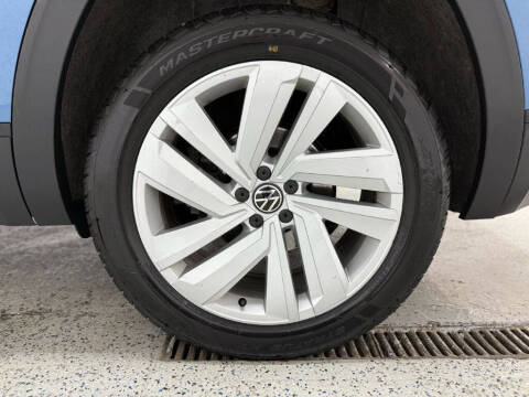 2020 Volkswagen Atlas Cross Sport SE 4Motion