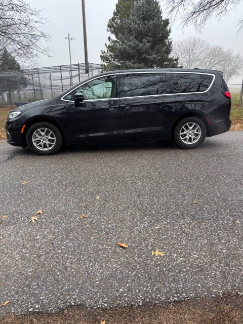 2023 Chrysler Pacifica for sale at BURG AUTO SALES in Stromsburg, NE