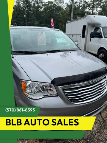 2013 Chrysler Town and Country for sale in Hazle Township, PA