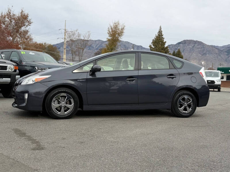 2012 Toyota Prius Two