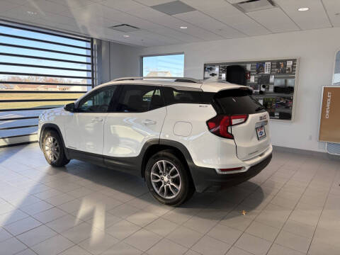 2023 GMC Terrain SLT