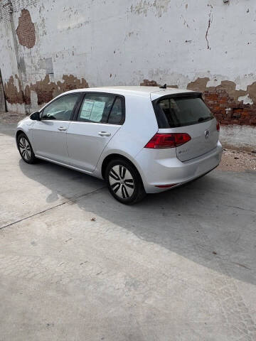 2016 Volkswagen e-Golf SE