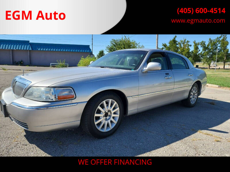 2007 Lincoln Town Car for sale at EGM Auto in Midwest City OK