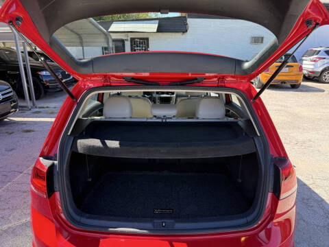 2015 Volkswagen Golf TSI S