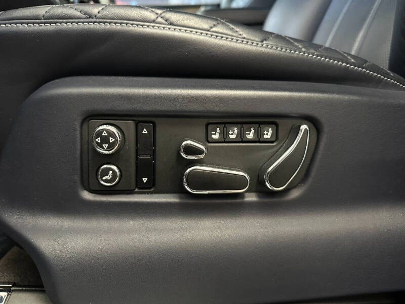 2019 Bentley Bentayga V8