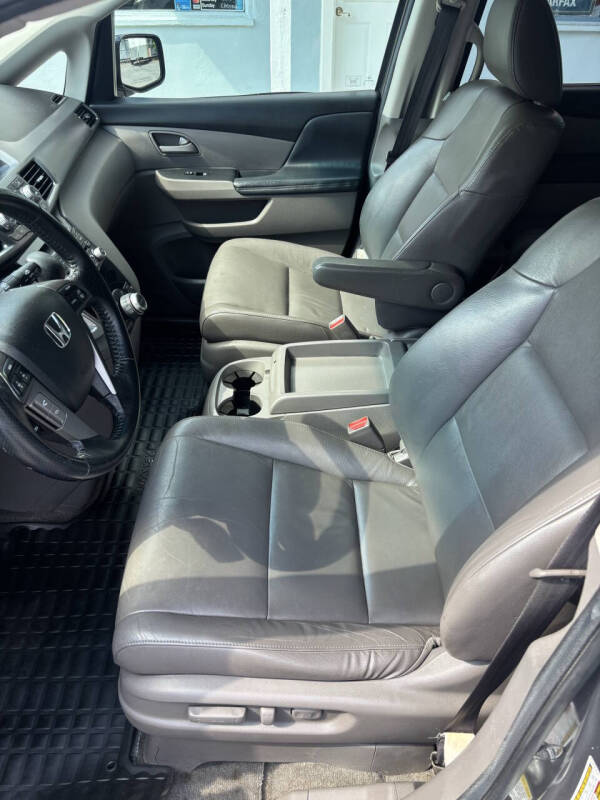 2011 Honda Odyssey EX-L w/Navi