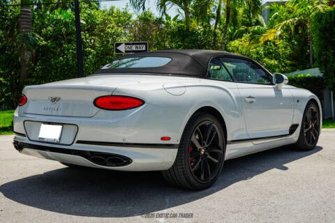 2020 Bentley Continental GTC V8