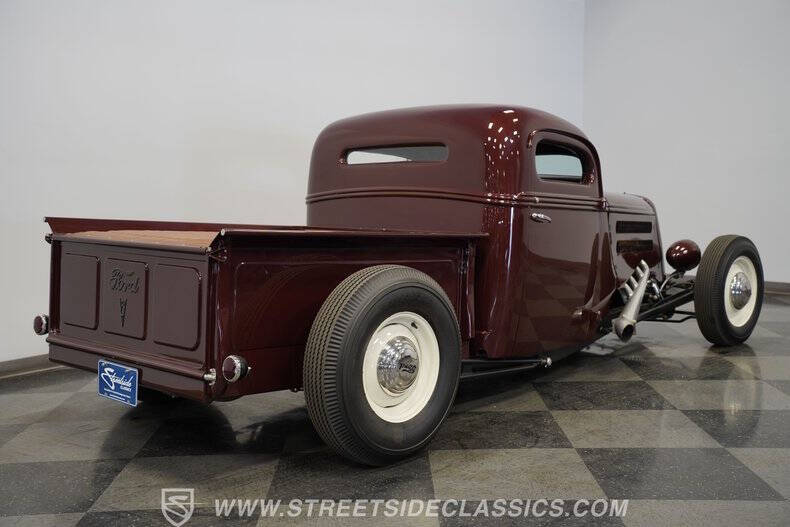 1939 Ford F-100