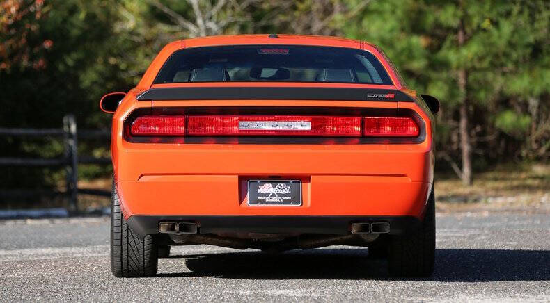 2008 Dodge Challenger SRT8