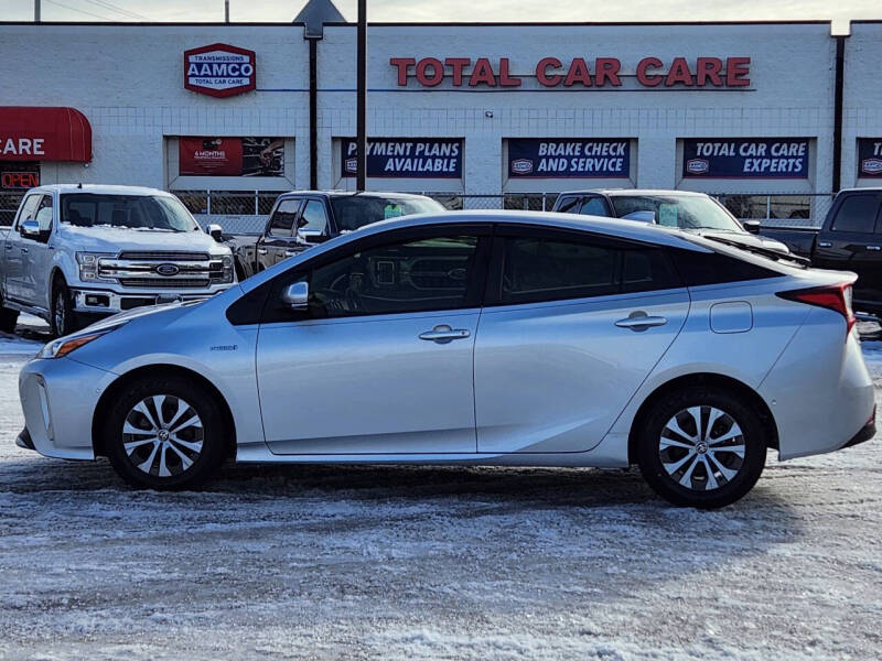 2022 Toyota Prius LE AWD-e