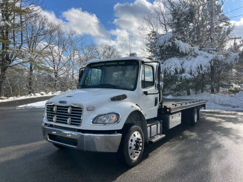 2018 Freightliner M2 106