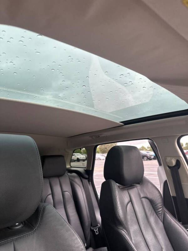 2015 Land Rover Range Rover Evoque Pure Premium