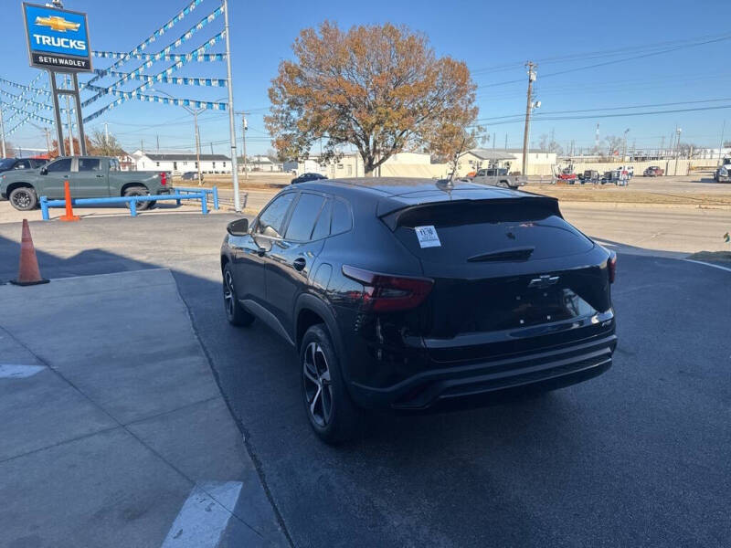 2025 Chevrolet Trax RS