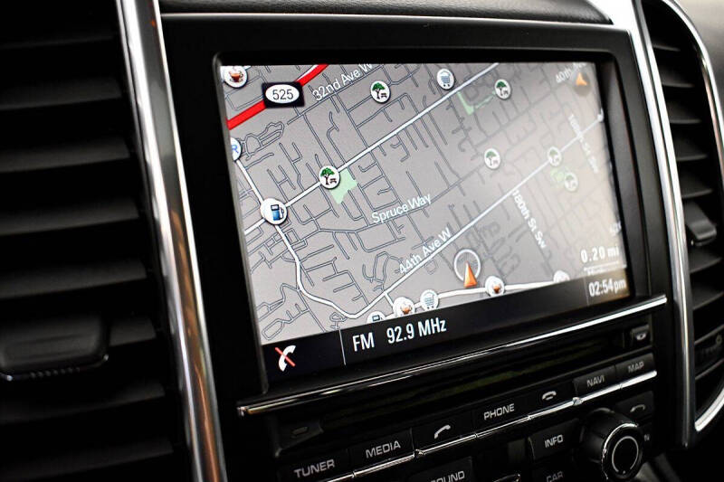 2015 Porsche Cayenne S