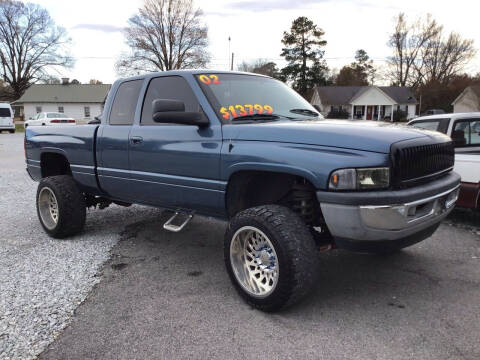 2002 Dodge Ram Pickup 2500 for sale at K & E Auto Sales in Ardmore AL