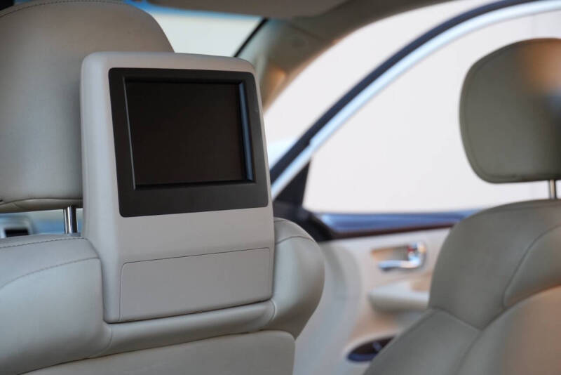 2013 Lexus LX 570
