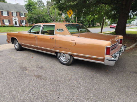 1977 Lincoln Town Car